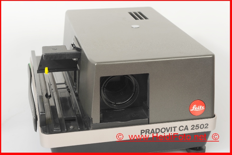Leitz CA 2502 Pradovit CA2502 AF Diaprojektor m.Fernbed